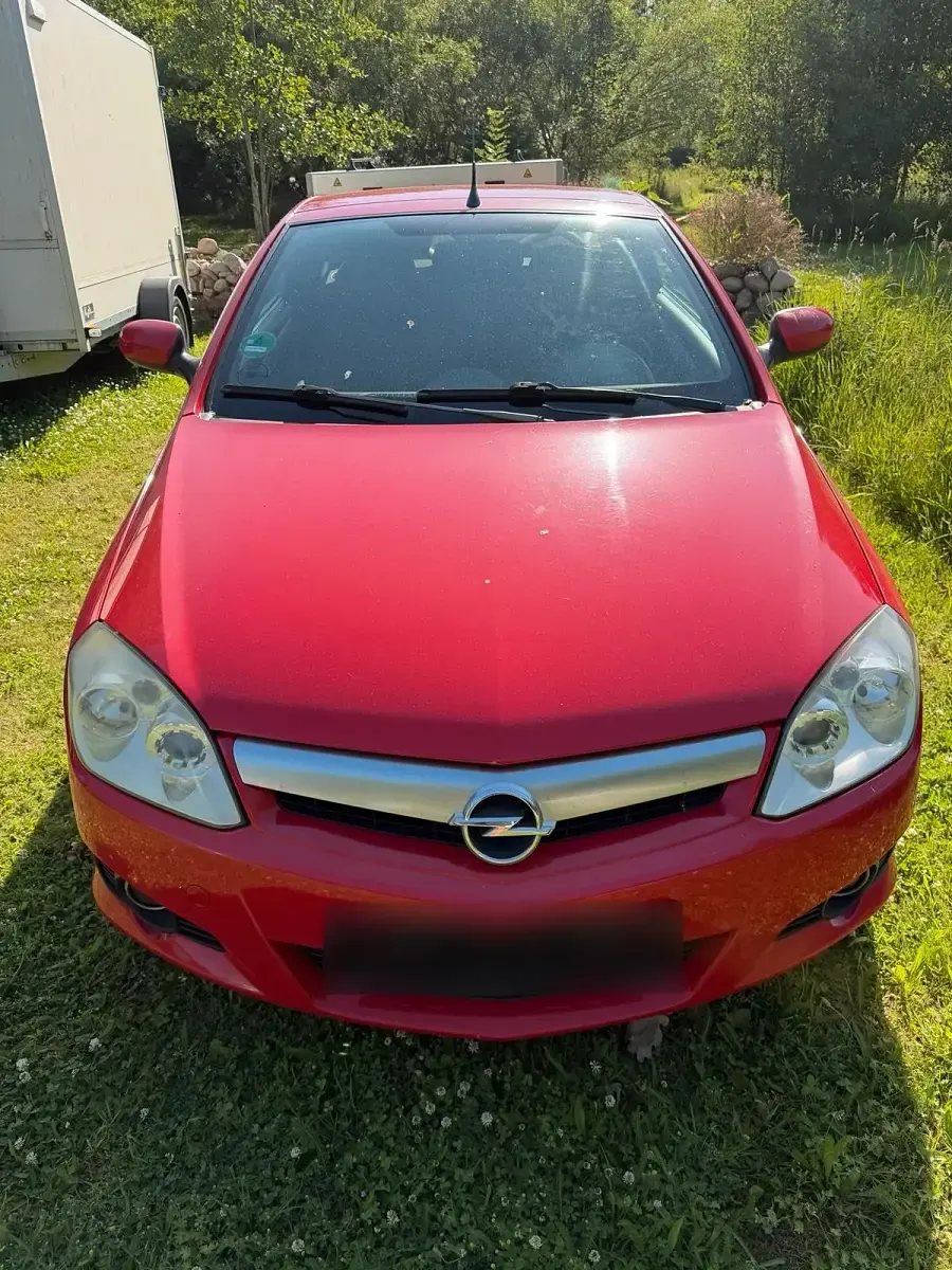 Gebraucht Opel Tigra 90 PS (66 kW) 2007 Rot Cabrio