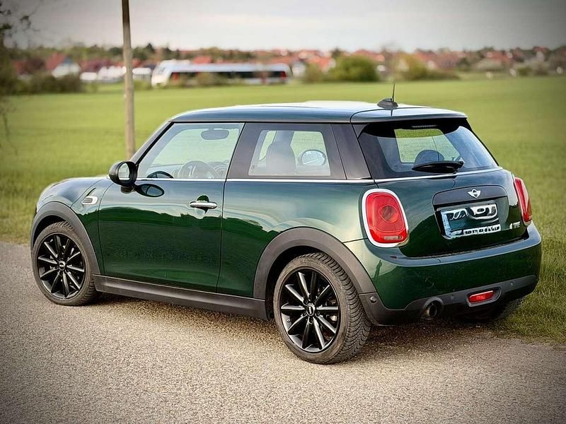 Usata Mini ONE 102 CV (75 kW) 2017 Verde Utilitaria
