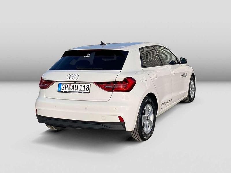 Gebraucht Audi A1 95 PS (69 kW) 2026 Cortinaweiß Limousine