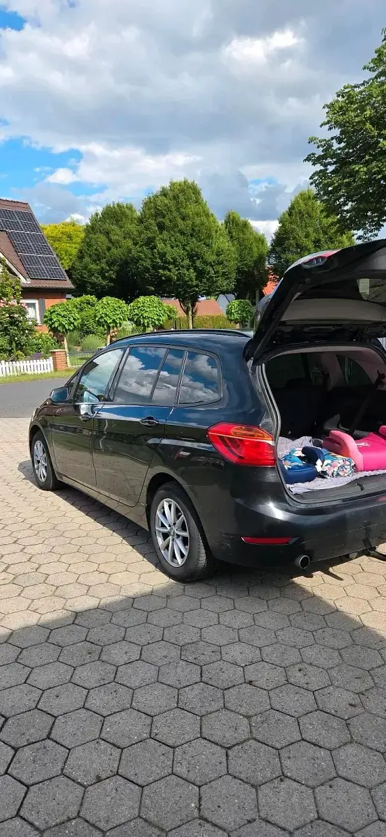 Gebraucht BMW 216 116 PS (85 kW) 2016 Schwarz Limousine