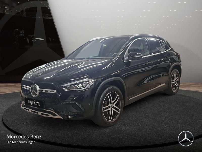 Gebraucht Mercedes GLA250 Progressive 160 PS (117 kW) 2021 Schwarz SUV