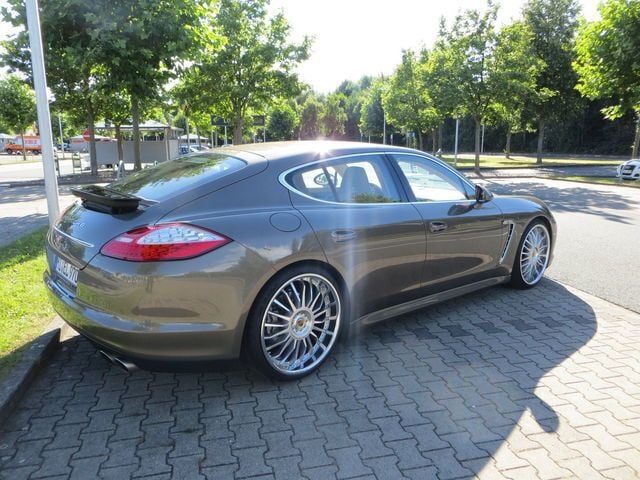Gebraucht Porsche Panamera S 544 PS (400 kW) 2010 Braun metallic Limousine