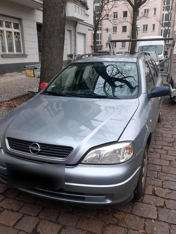 Grau Gebraucht 2004 Opel Astra Kombi | 800 € (Superpreis) - Bild 1/4