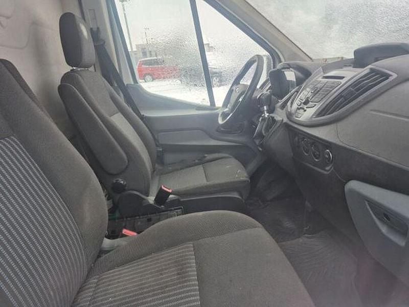 Gebraucht Ford Transit Trend 170 PS (125 kW) 2019 Frostweiß Limousine