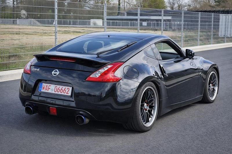 Gebraucht Nissan 370Z Pack 328 PS (241 kW) 2016 Schwarz Coupé