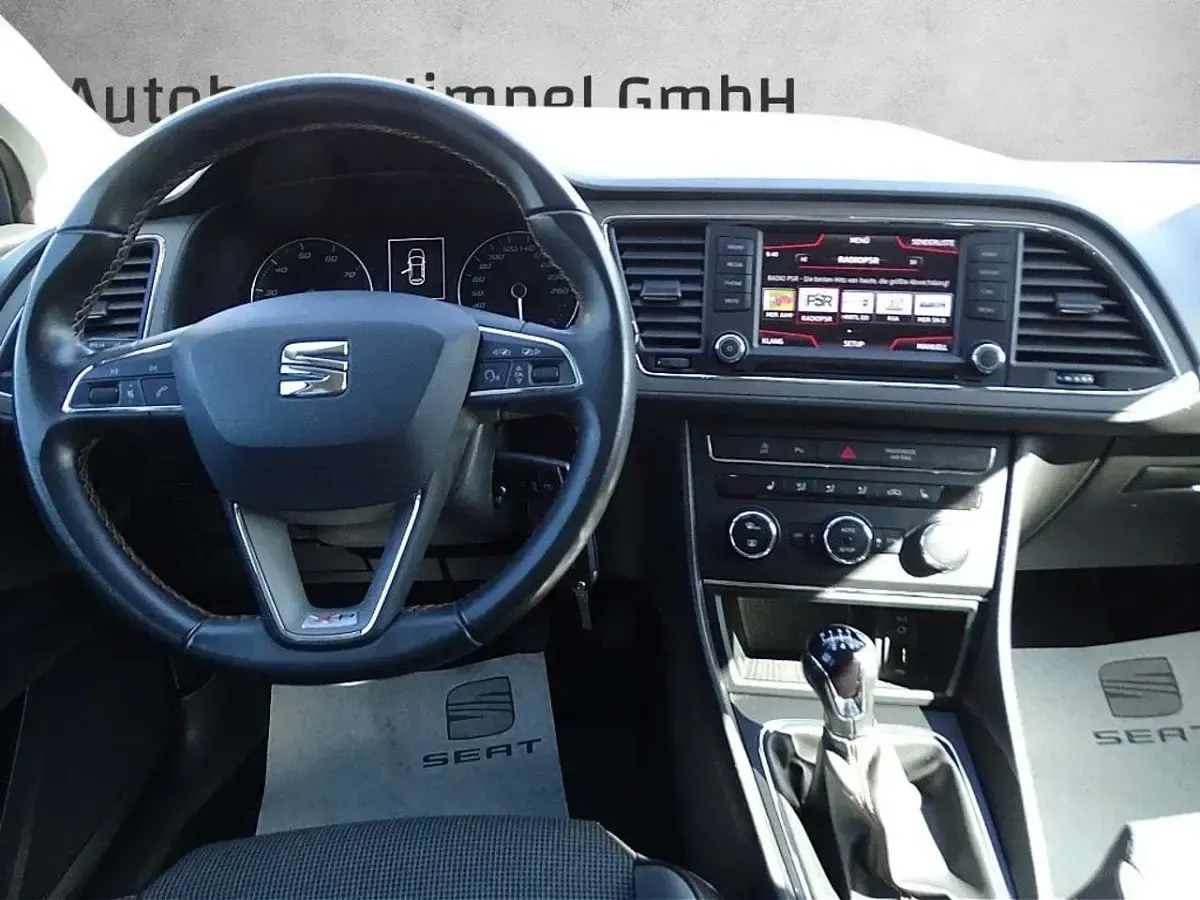 Gebraucht Seat Leon ST 125 PS (91 kW) 2016 Mediteran blau Kombi