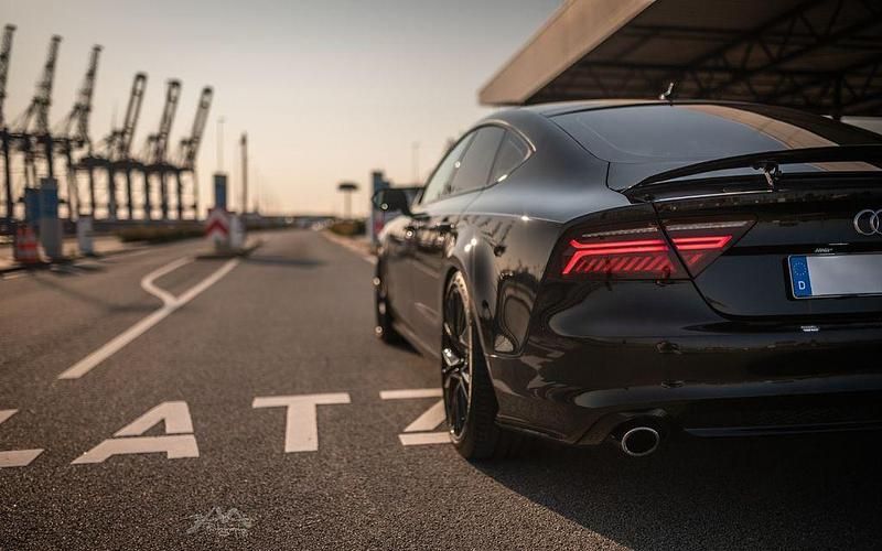 Gebraucht Audi A7 Sportback Competition 299 PS (219 kW) 2011 Schwarz Kleinwagen