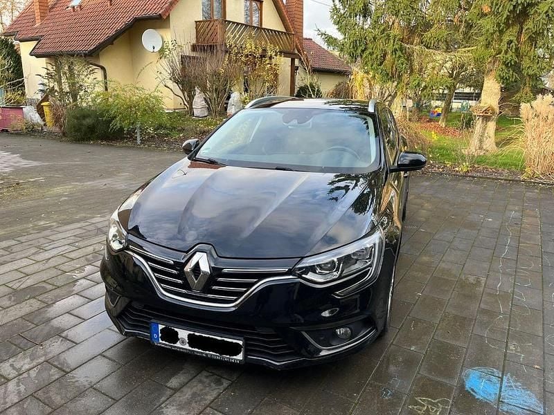 Schwarz Gebraucht 2017 Renault Mégane GT Line GT-Line Limousine | 8.000 € (Superpreis) - Bild 1/4
