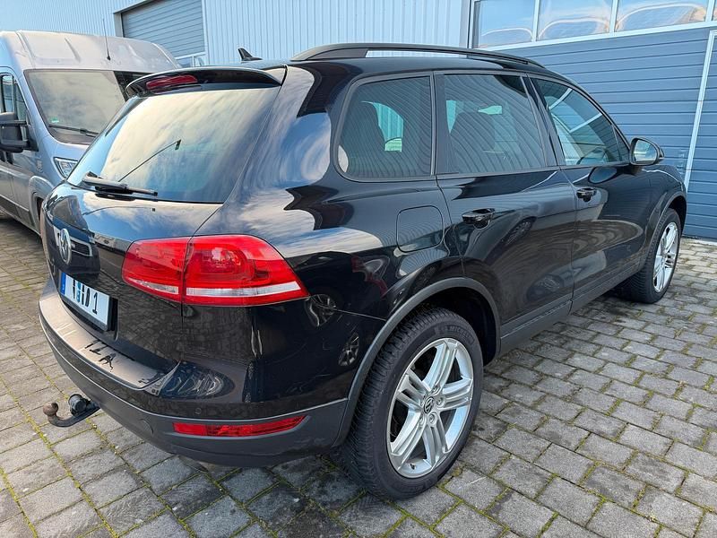 Gebraucht VW Touareg 245 PS (180 kW) 2012 Schwarz SUV