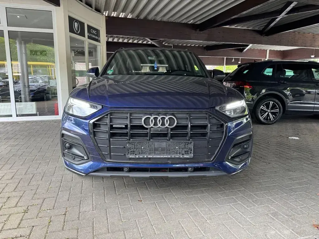 Używany Audi Q5 Advanced Plus 265 KM (194 kW) 2022 Niebieski SUV
