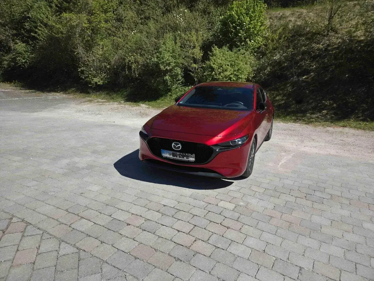 Gebraucht Mazda 3 Homura-Line 140 PS (102 kW) 2025 Rot Limousine