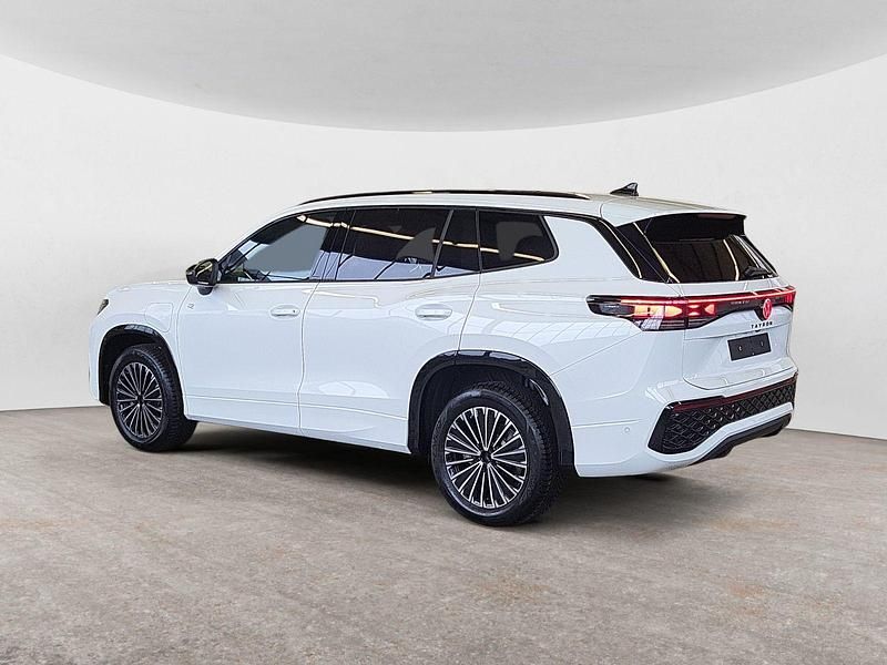 Gebraucht VW Tayron R-line 177 PS (130 kW) 2025 Pure white SUV