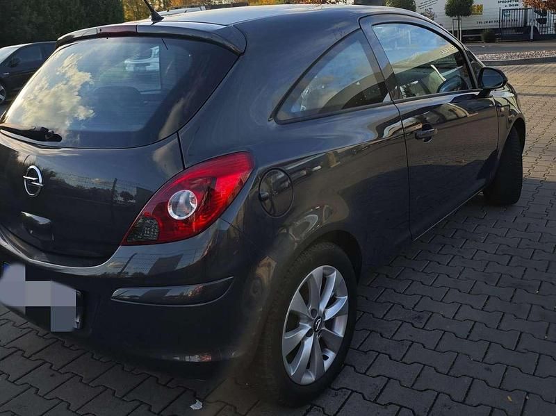 Grau Gebraucht 2014 Opel Corsa Innovation Kleinwagen | 2.700 € (Superpreis) - Bild 1/4