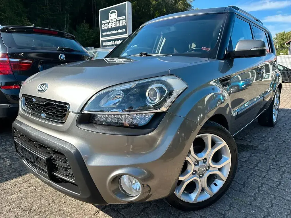 Gebraucht Kia Soul Spirit 128 PS (94 kW) 2012 Silber SUV