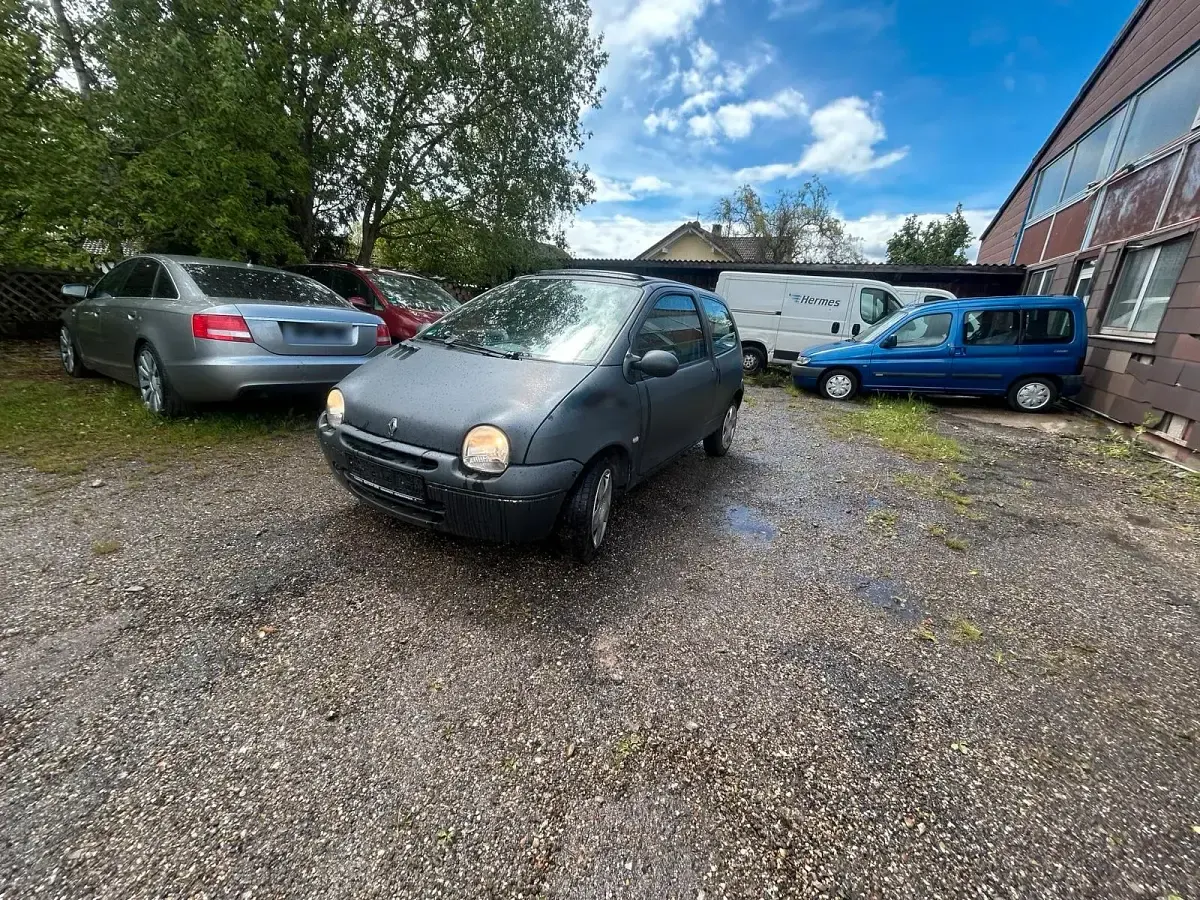 Używany Renault Twingo 75 KM (55 kW) 2003 Żółty Hatchback