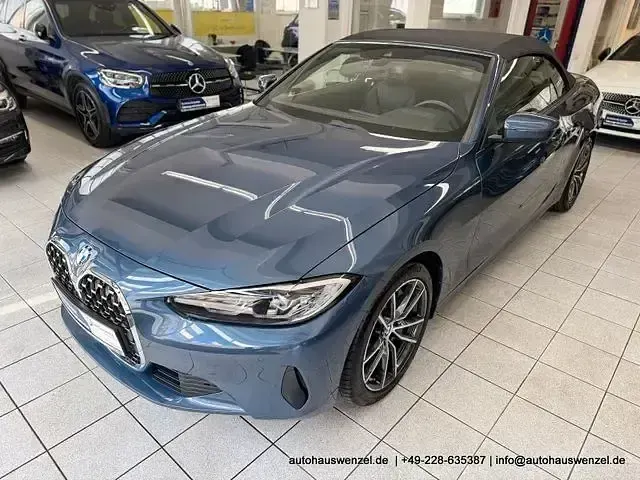 Gebraucht BMW 430 Cabriolet Basis 286 PS (210 kW) 2022 Arctic race blue Cabrio