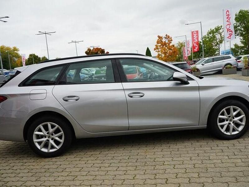 Gebraucht Seat Leon 150 PS (110 kW) 2022 Silber