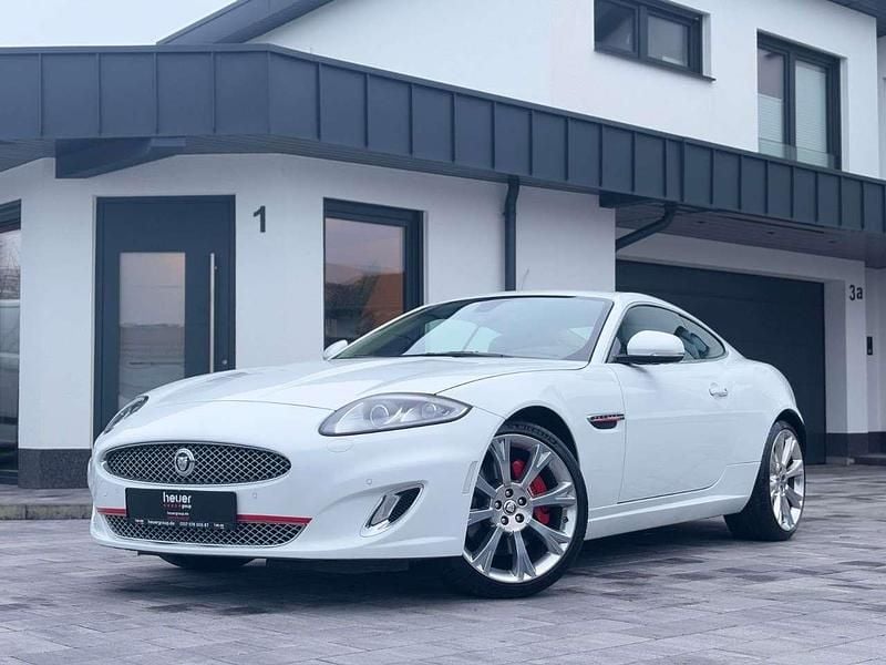 Weiß Gebraucht 2013 Jaguar XK Portfolio Coupé | 31.900 € (Superpreis) - Bild 1/4