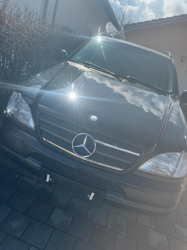 Gebraucht Mercedes ML320 1997 Schwarz SUV