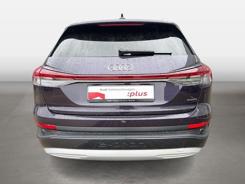 Gebraucht Audi Q4 e-tron Ambiente 219 kW (299 PS) 2022 Auroraviolett metallic SUV