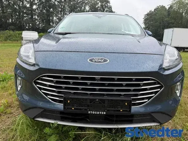 Gebraucht Ford Kuga Titanium 152 PS (111 kW) 2021 Blau SUV