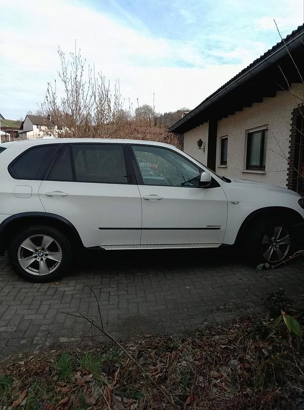 Gebraucht BMW X5 245 PS (180 kW) 2010 Weiß SUV