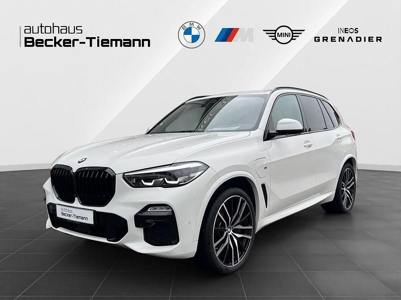 Weiß Gebraucht 2021 BMW X5 Sport Line SUV | 52.612 € (Fairer Preis) - Bild 1/4