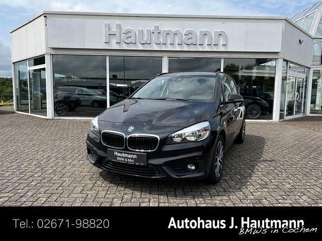 Schwarz Gebraucht 2016 BMW 216 Active Tourer Advantage Van / Kleinbus | 11.950 € (Teuer) - Bild 1/4