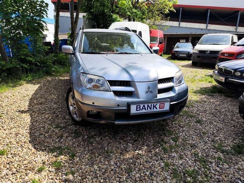Silber Gebraucht 2005 Mitsubishi Outlander SUV | 4.150 € (Guter Preis) - Bild 1/4