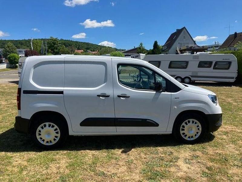 Gebraucht Opel Combo-e Life Edition 100 kW (136 PS) 2023 Weiss