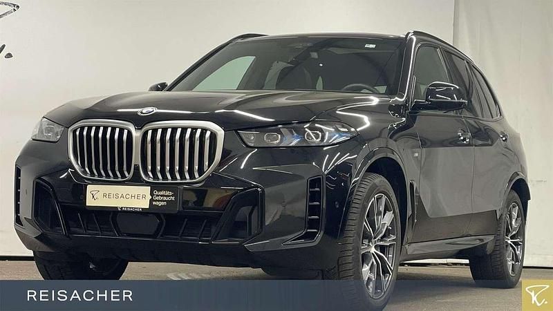 Saphirschwarz metallic Gebraucht 2025 BMW X5 M Sport SUV | 78.749 € (Superpreis) - Bild 1/4