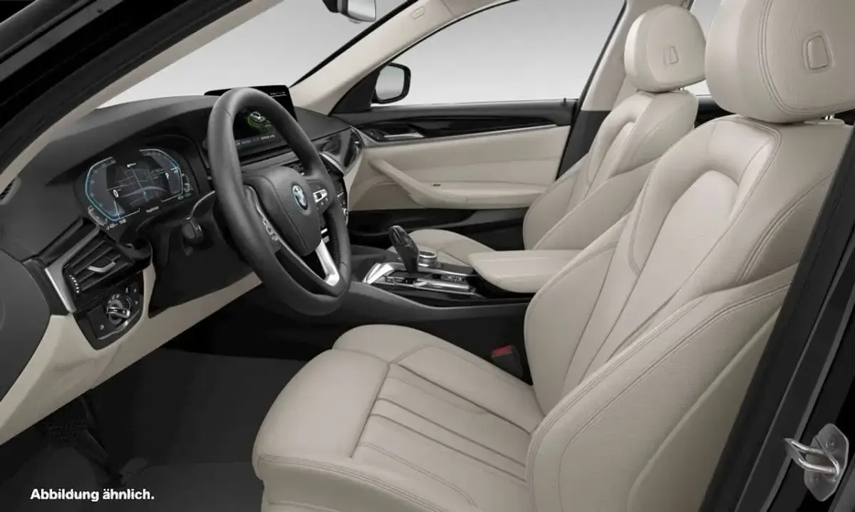 Usata BMW 530 Sport Line 184 CV (135 kW) 2022 Nero Station wagon