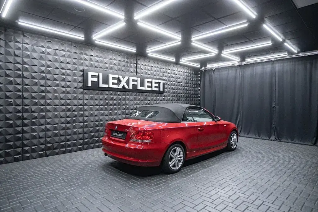 Gebraucht BMW 118 Cabriolet Advantage 143 PS (105 kW) 2009 Karmesinrot Cabrio