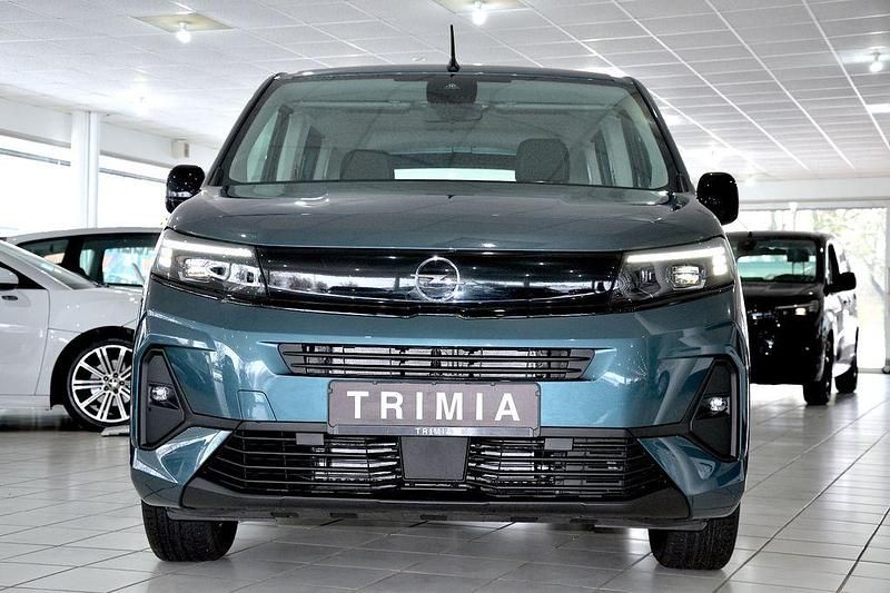 Neu Opel Combo Life 102 PS (75 kW) 2026 Blau Van / Kleinbus