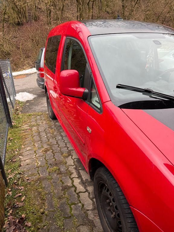 Gebraucht VW Caddy Life 105 PS (77 kW) 2009 Rot Van / Kleinbus