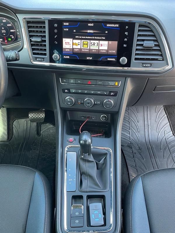 Gebraucht Seat Ateca 150 PS (110 kW) 2019 Weiß SUV