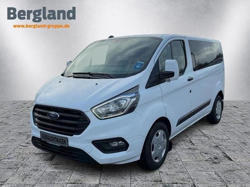 Gebraucht Ford Transit Custom Trend 131 PS (96 kW) 2023 Lackierung solid "frostweiá" weiß Kombi