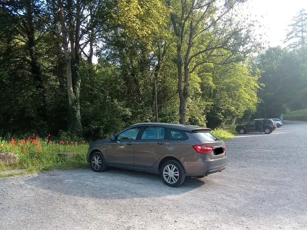 Gebraucht Lada Vesta 106 PS (77 kW) 2018 Grau Kombi
