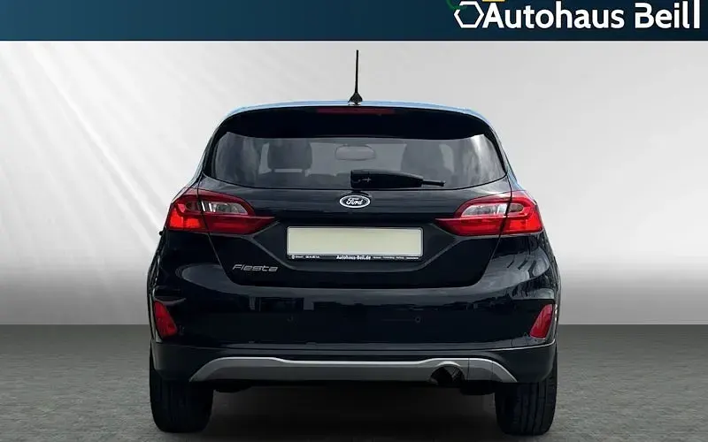 Gebraucht Ford Fiesta Active 101 PS (74 kW) 2019 Schwarz Kleinwagen