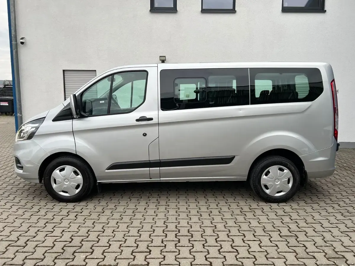 Gebraucht Ford Transit Custom Trend 105 PS (77 kW) 2020 Silber Van / Kleinbus
