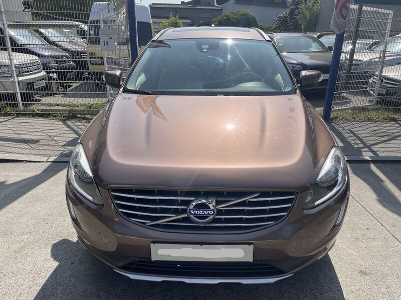 Gebraucht Volvo XC60 243 PS (178 kW) 2012 Braun SUV