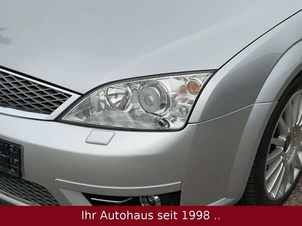 Gebraucht Ford Mondeo ST 226 PS (166 kW) 2005 Silber Kombi