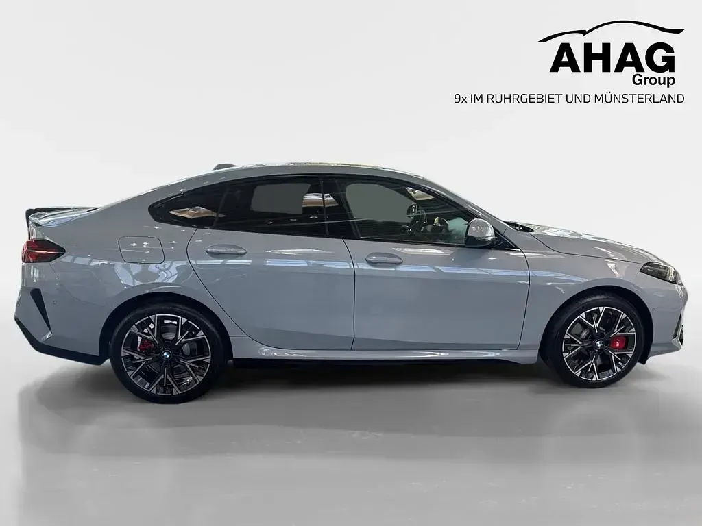 Neu BMW 220 Performance 156 PS (114 kW) 2026 Andere Coupé