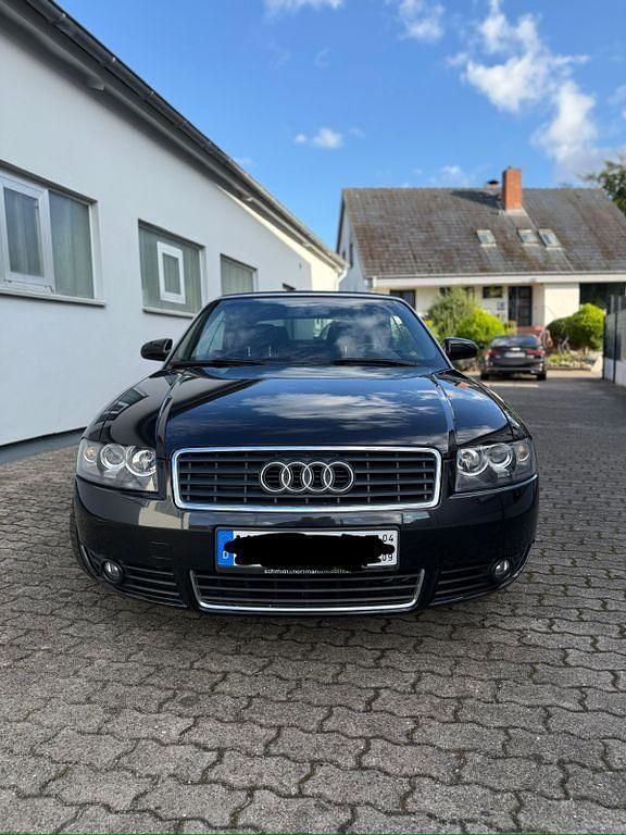 Schwarz Gebraucht 2006 Audi A4 Cabriolet Design Cabrio | 9.900 € (Etwas zu teuer) - Bild 1/4