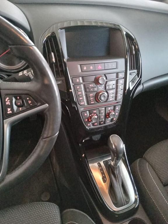 Gebraucht Opel Astra Exklusiv 140 PS (102 kW) 2016 Silber Kombi