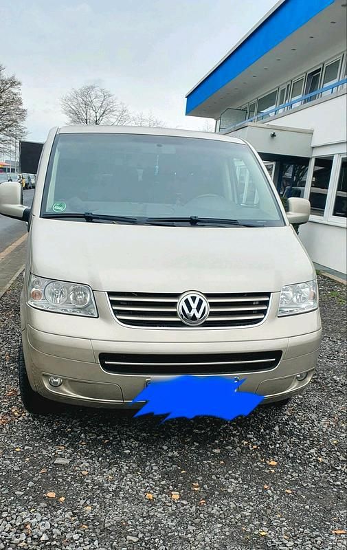 Gebraucht VW T5 135 PS (99 kW) 2006 Gold Van