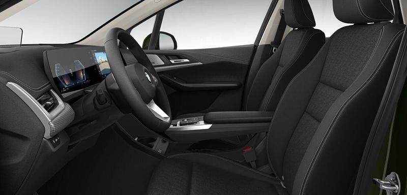 Gebraucht BMW 220 Active Tourer Comfort Edition 170 PS (125 kW) 2025 Grün Van / Kleinbus