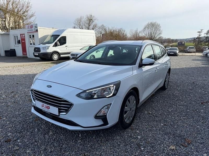 Gebraucht Ford Focus Cool & Connect 120 PS (88 kW) 2020 Weiß Limousine