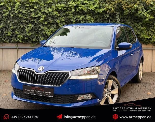 Blau Gebraucht 2018 Skoda Fabia Cool Plus Limousine | 8.799 € (Fairer Preis) - Bild 1/4