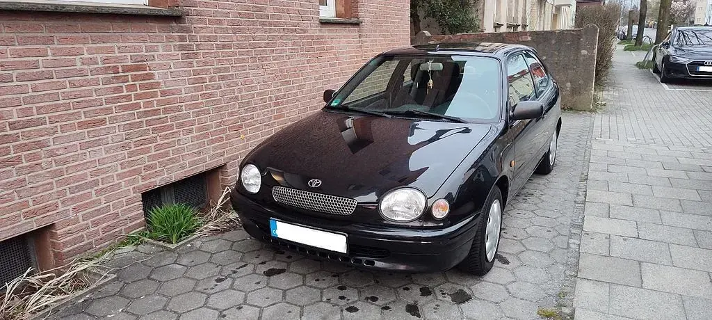 Gebraucht Toyota Corolla Terra 86 PS (63 kW) 1999 Schwarz Limousine
